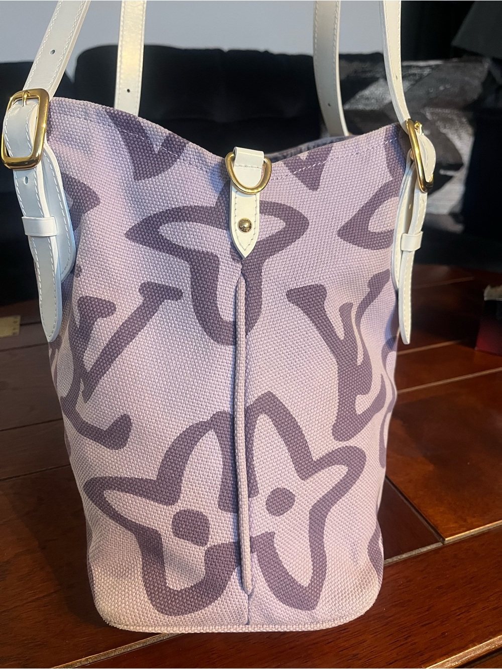 Authentic Louis Vuitton Tahitienne bag - Picture 8 of 15